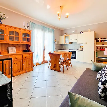 Residenza Iris Appartement *